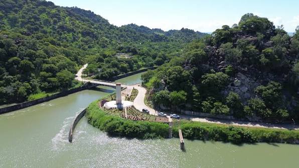 La revue de la sécurité du barrage